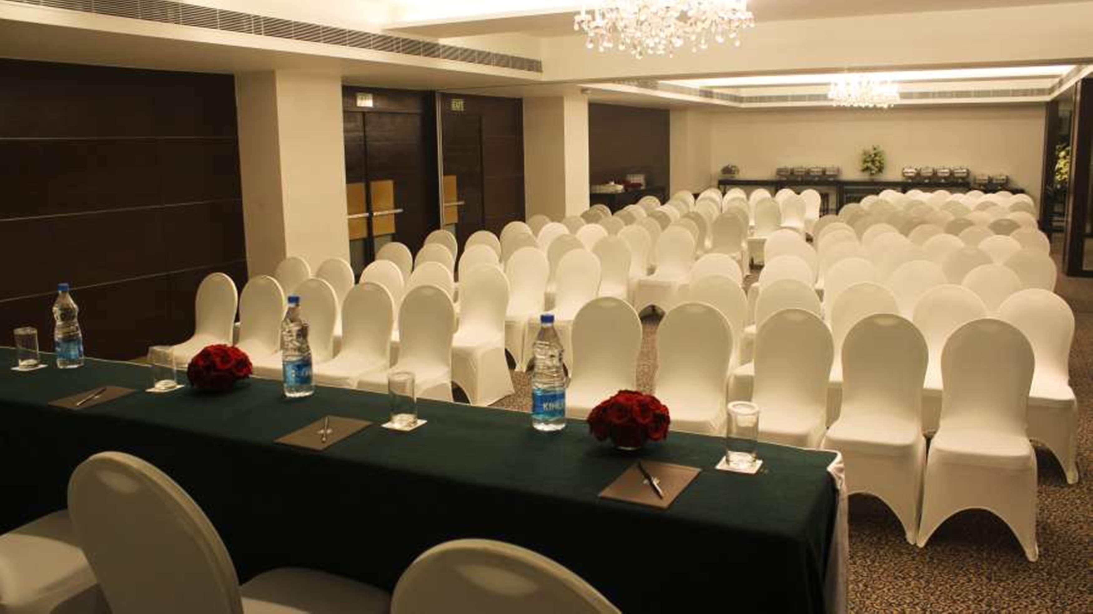 The Hans, New Delhi Exterior photo